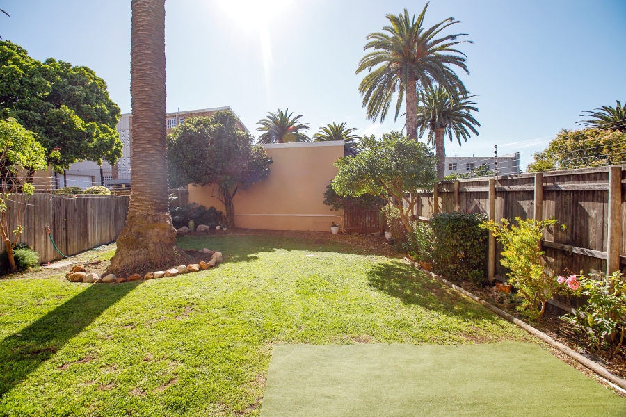 2 Bedroom Property for Sale in Wynberg Upper Western Cape